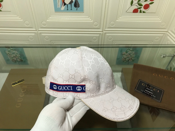 ブランド帽子背面デザイン